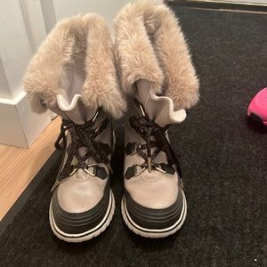 Sorel winter boots